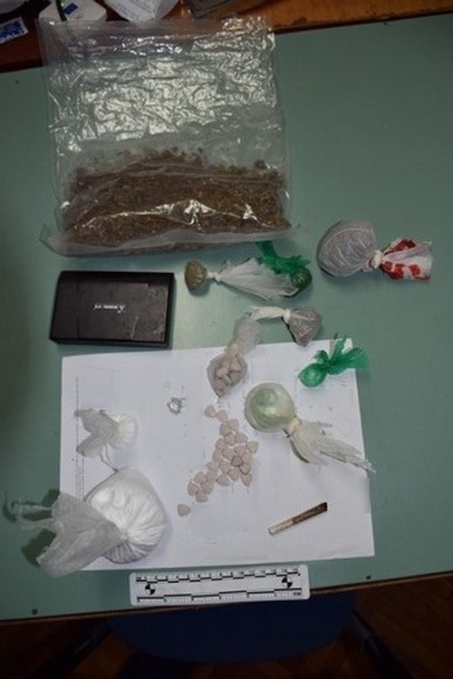 Slika /PU_ZG/slike/PUZ/2020/Travanj/23-04-droga/1-1.JPG