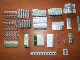 Slika PU_ZG/slike/MUP/droga_duhan/tablete10.jpg